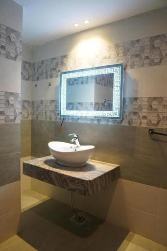 Bathroom 4, Nuva Hotel, Islamabad