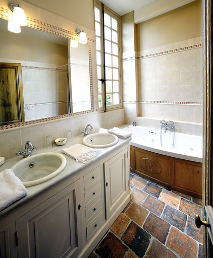 Bathroom 3, Château de Bourron, Seine-et-Marne