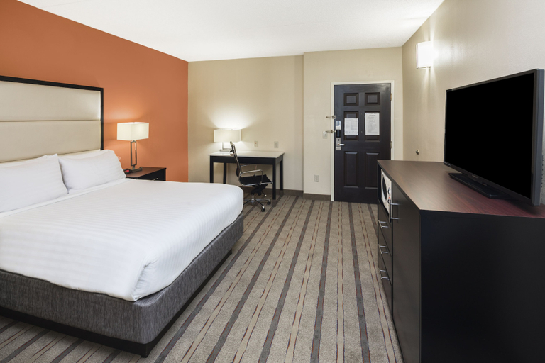 Bedroom 4, Holiday Inn Express & Suites ATLANTA NE - DULUTH by IHG, Gwinnett