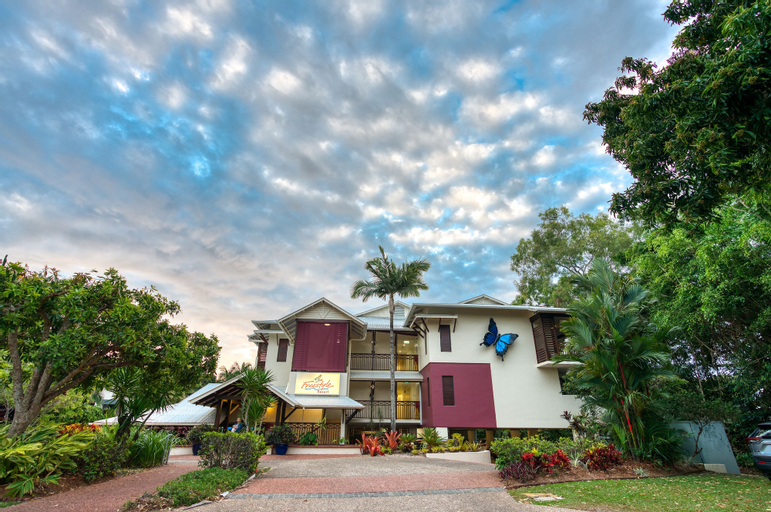Freestyle Resort Port Douglas, Douglas