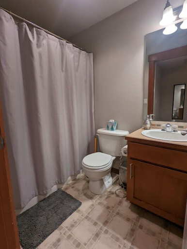 Bathroom 5, Seattle Vacation Home - Delridge, Seattle