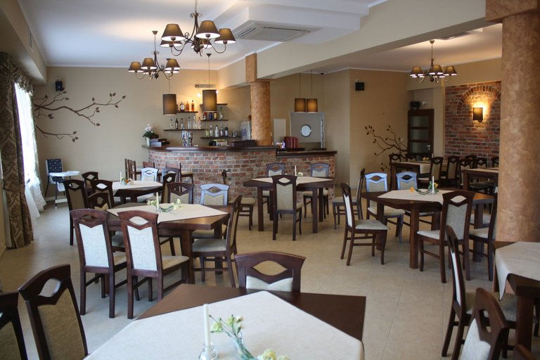 Food & Drinks 5, Hotel Nekla, Września