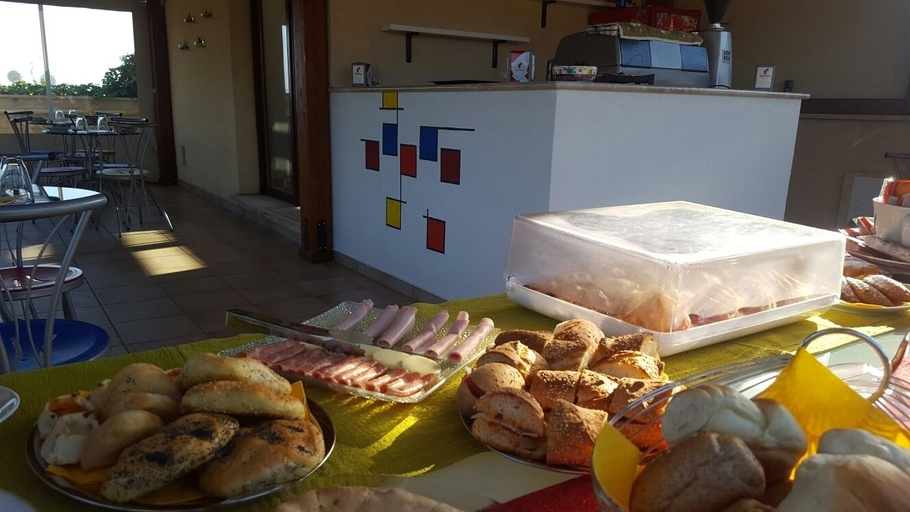Food & Drinks 5, Iride Hotel, Trapani