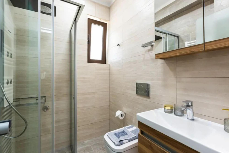 Bathroom 3, Eudora Luxury Stone Villa, Crete