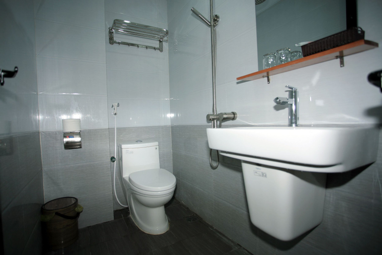 Bathroom, Son Doong Riverside Homestay, Bố Trạch