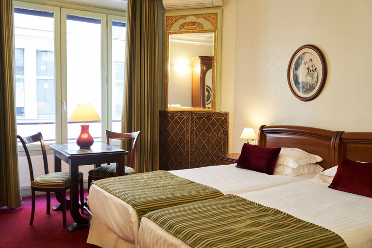 Bedroom 3, Hotel Langlois, Paris