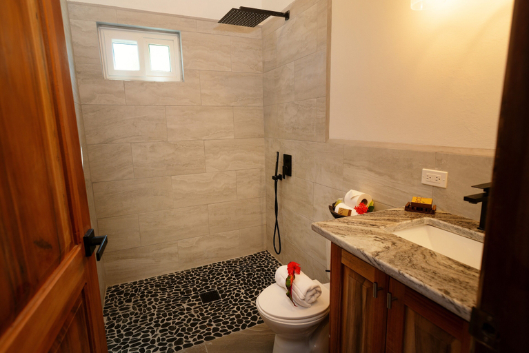 Bathroom 4, Sandy Feet Beach Rentals