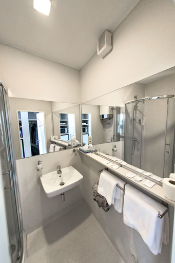 Bathroom 5, Smarthotel Nezvalova Archa, Olomouc
