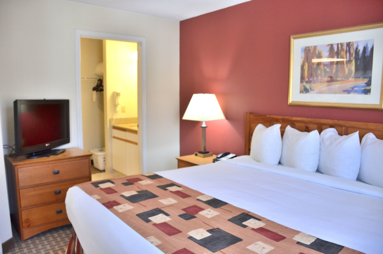 Bedroom 3, Cresthill Suites Syracuse, Onondaga