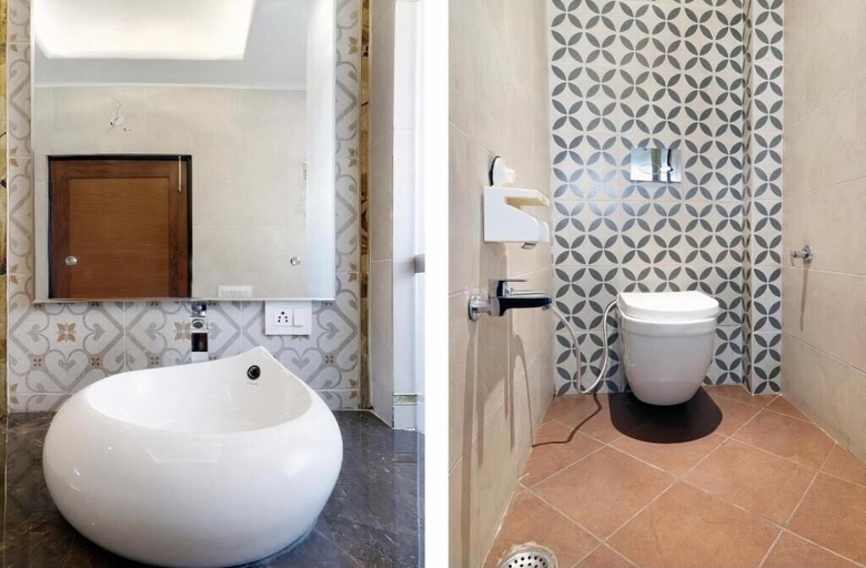 Bathroom 4, Hotel Himalaya Haridwar @ Har Ki Pauri Road, Hardwar