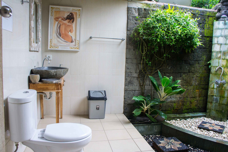 Bathroom 5, Bale Bali Inn, Gianyar