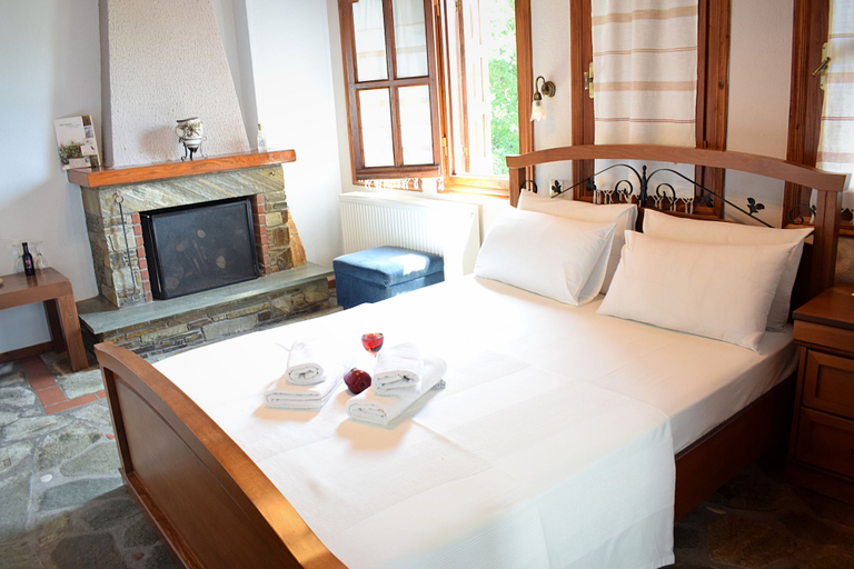 Bedroom 4, Guesthouse FILIREA, Thessaly