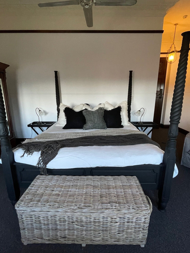 Bedroom 3, Ballina Manor Boutique Hotel, Ballina