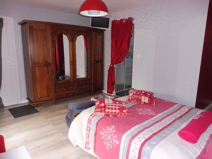 Bedroom 3, L'Eden De Floridylle, Vosges