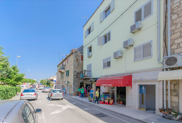 Others 5, M&M apartments, Makarska