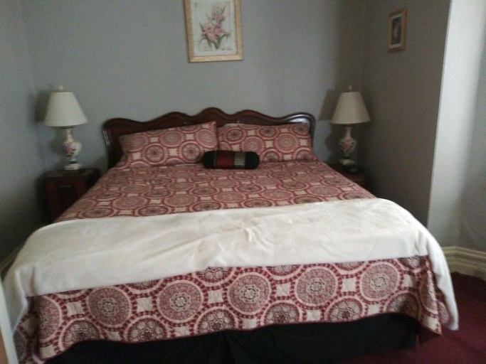 Bedroom 3, Wayne on Main, Wayne