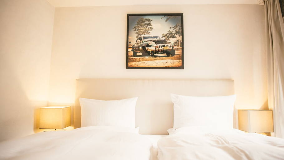 Bedroom 4, Hotel Rote 19, Regensburg