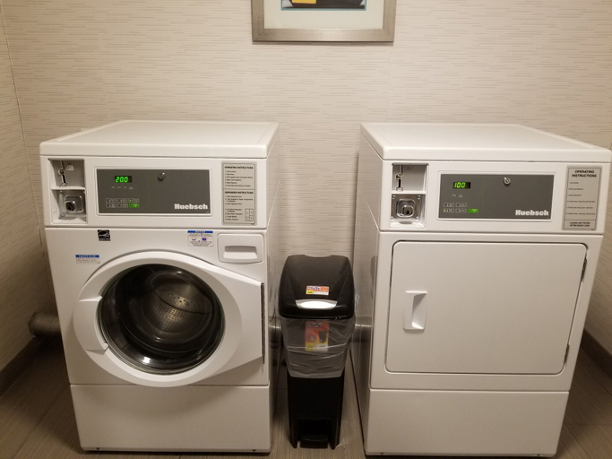 Bathroom 4, Holiday Inn Express & Suites ANN ARBOR WEST by IHG, Washtenaw
