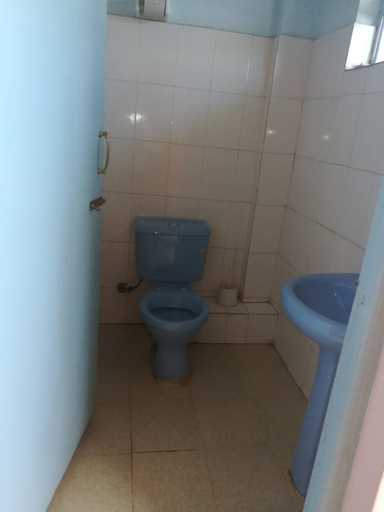 Bathroom, New Journa Complex Hotel, Kieni