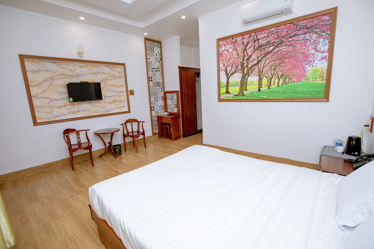Bedroom 3, Thien An Hotel, Long My