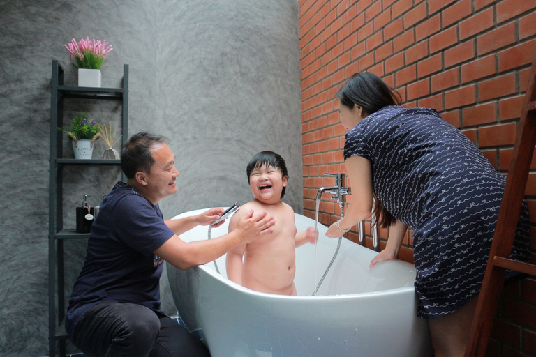Bathroom 4, Luck Esan Loft - Hostel, Muang Ubon Ratchatani