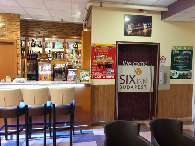 Food & Drinks 5, Six Inn Hotel, Budapesti