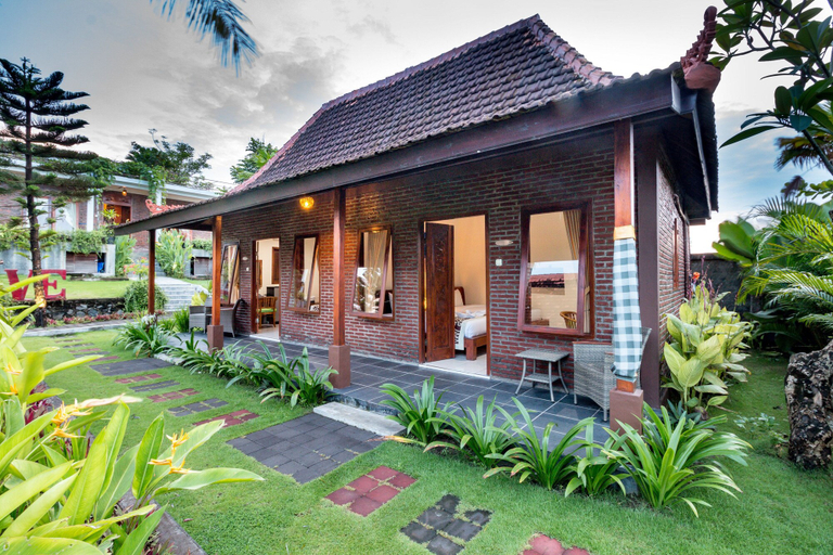 Exterior & Views 2, Sea Medewi Resort, Jembrana