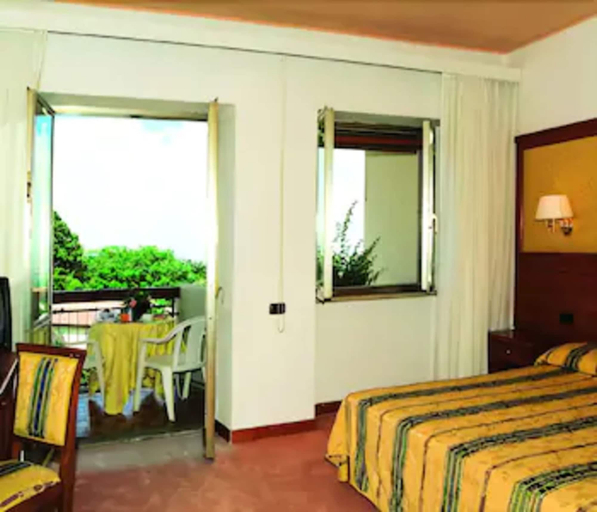 Bedroom 4, Balletti Park Hotel, Viterbo