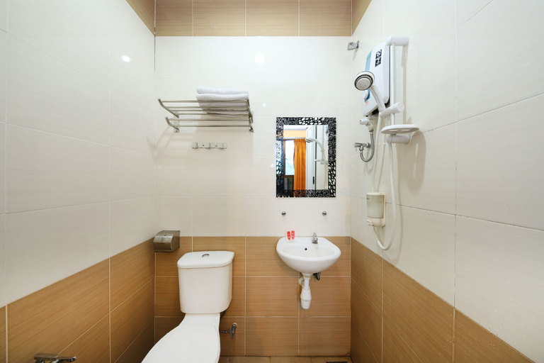 Bathroom 4, Starfish Hotel, Malacca City