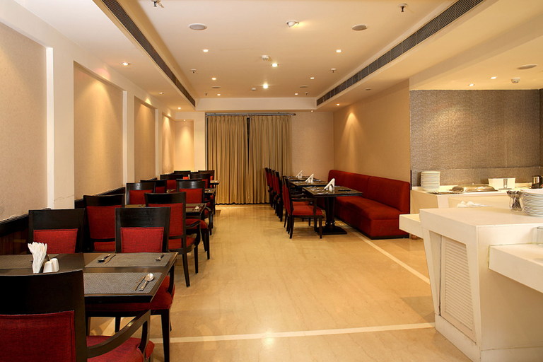 Food & Drinks 5, Inde Hotel Vista Woods, Gurgaon