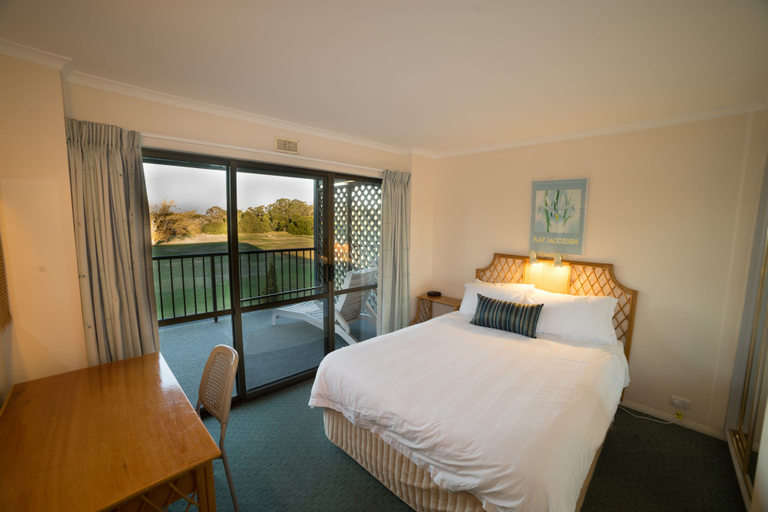 Bedroom 4, Shearwater Resort, Latrobe - Pt A