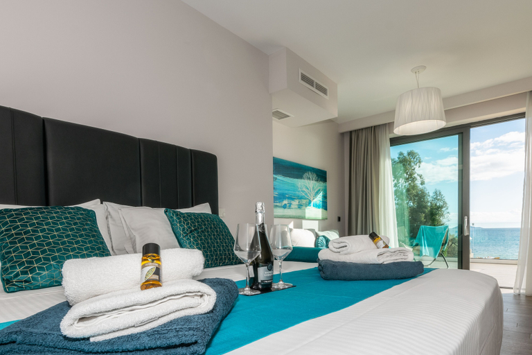 Bedroom 3, MaDiZé Beach House on the Sea, Ionian Islands