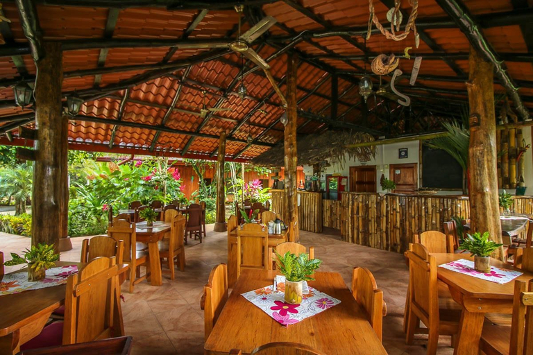 Food & Drinks 5, Mi Vida Lodge, Aguirre