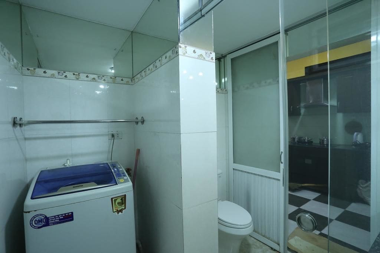 Bathroom 2, Tuti Lakeside Homestay, Hoàn Kiếm