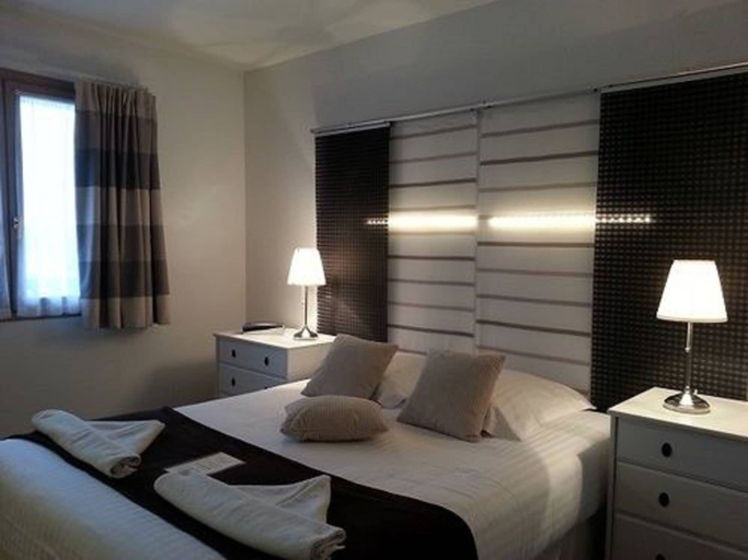 Bedroom 4, Hotel L'Idéal Le Mountbatten, Calvados