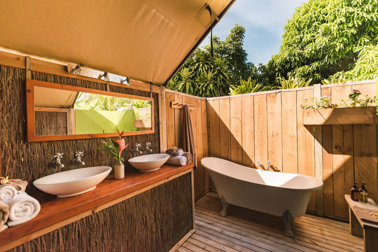 Bathroom 4, Ikurangi Eco Retreat, Rorotonga