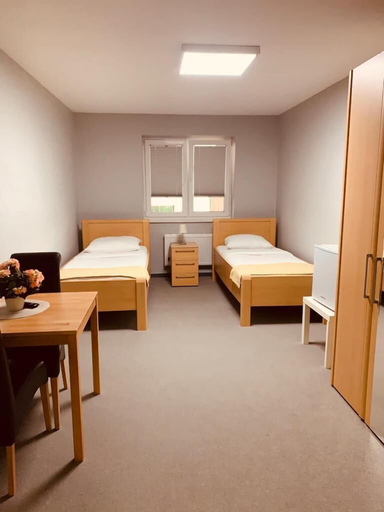 Bedroom 3, motel am Outletcenter, Neumünster