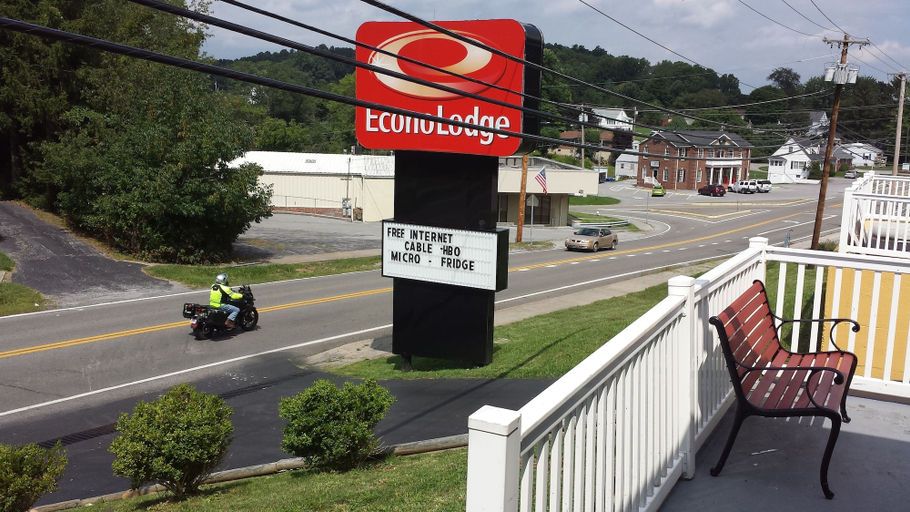 Others 5, Econo Lodge Near Bluefield College, Mercer