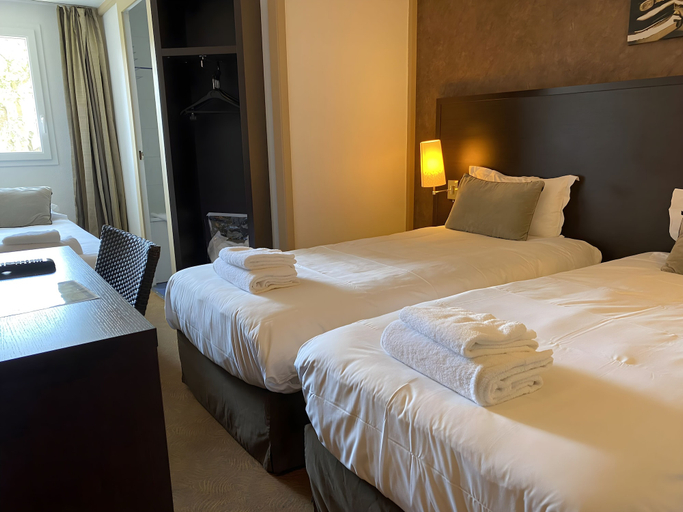 Bedroom 4, Shelder Hotel, Manche