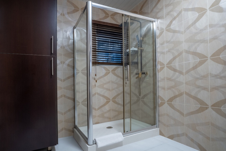 Bathroom 4, Alvanti Residences, Accra