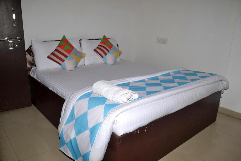 Bedroom 3, Kyriad Hotel Nashik, Nashik