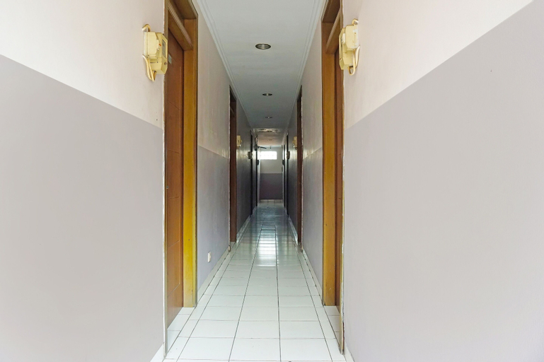 Public Area 2, OYO 91104 Griya Mitra Residence, West Jakarta