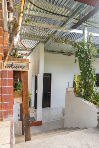 Exterior & Views 2, Posada Woochooch, San Juan La Laguna