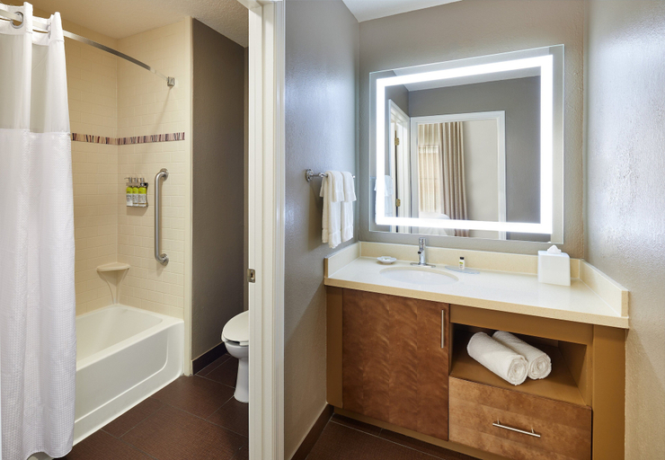 Bathroom 5, Staybridge Suites ORLANDO AIRPORT SOUTH, Orange