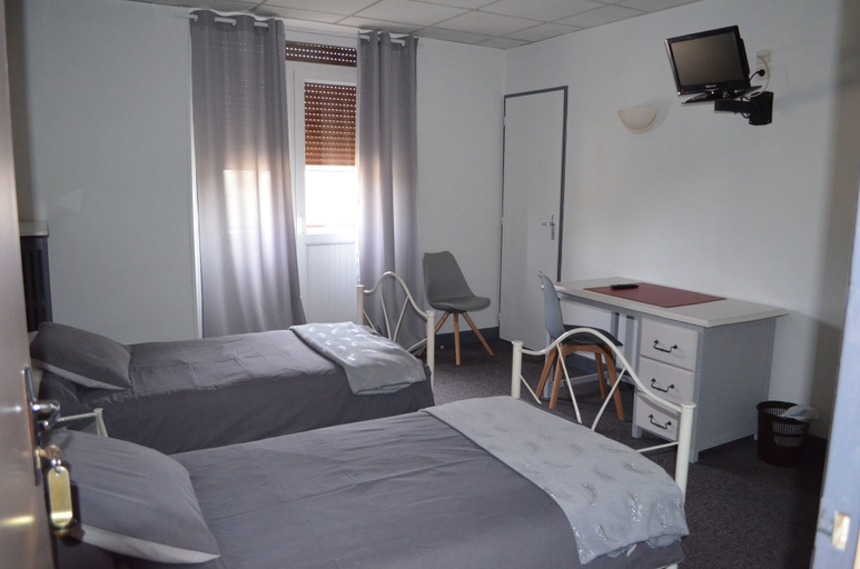Bedroom 3, Hotel le royal, Haute-Marne