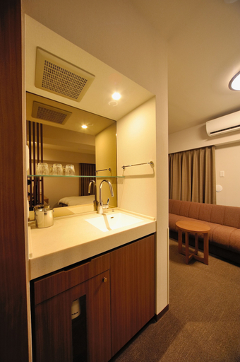 Bedroom 4, Dormy Inn EXPRESS Meguro Aobadai Hot Spring, Meguro