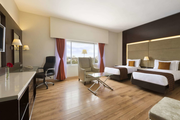 Bedroom 3, Ramada by Wyndham Chennai Egmore, Chennai