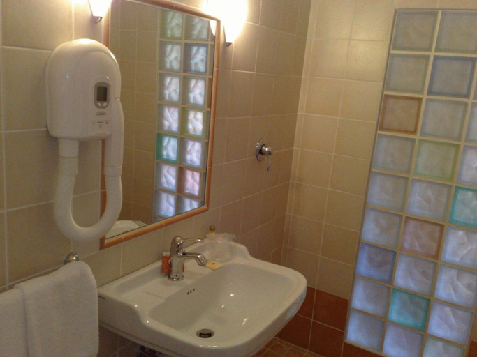 Bathroom 4, Locanda Il Gallo, Florence