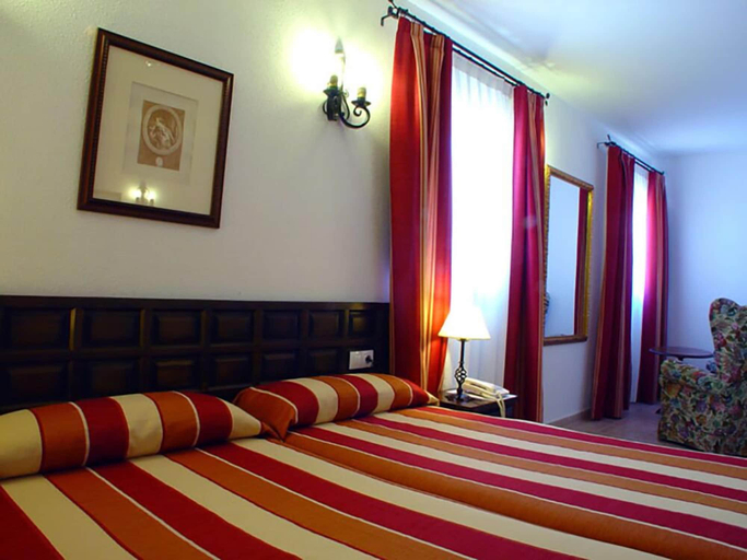 Bedroom 3, Nuevo Arlanza, Burgos