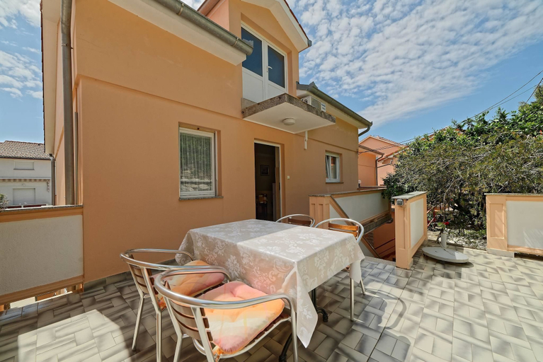 Others 5, Apartments Marica 3130, Lopar/Supetarska Draga